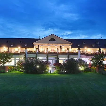 Kurpark-hotel 4*