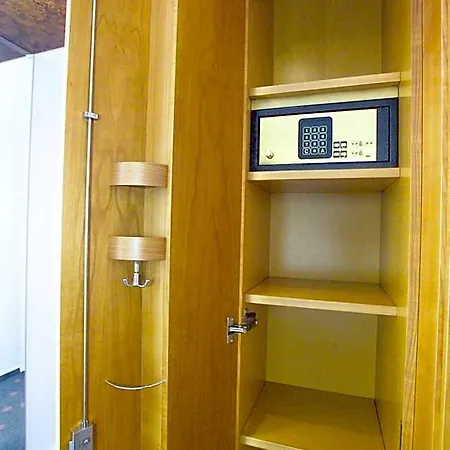 Kurpark-hotel 4*