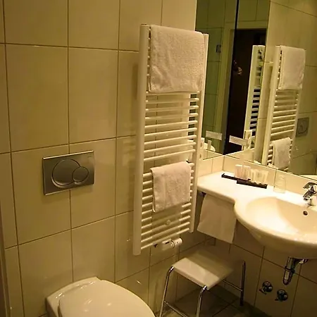 Hotel Kurpark-hotel 4*