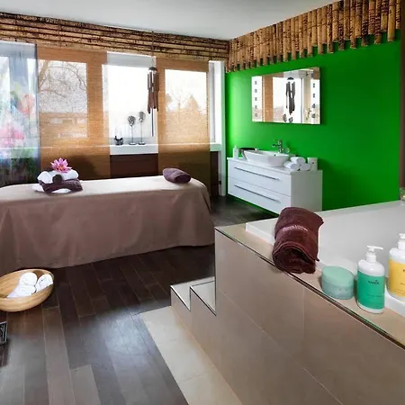 Kurpark-hotel Hotel 4*