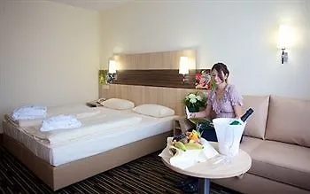 Hotel Kurpark-hotel 4*